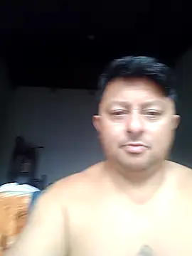 Chatlitos4879 online show from 14, 4, 2026