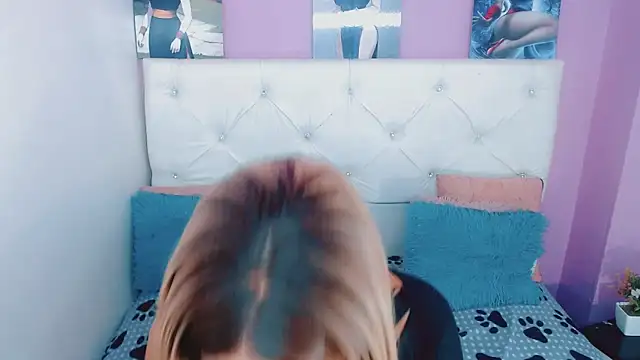 Amanda bigx online show from 24, 2, 2026