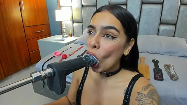 Foxy Assh  online show from 21, 9, 2025