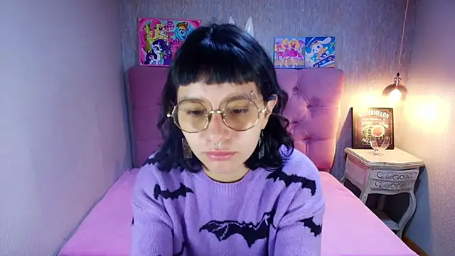charlottemoonxz online show from 15, 7, 2026