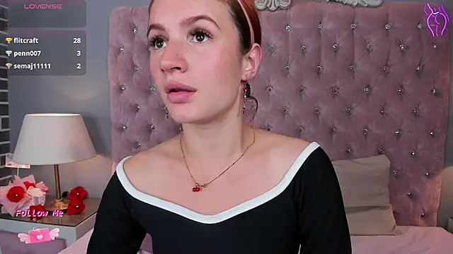Snapshot of AdelaineBest chatting on 26, 2, 2025 AdelaineBest online show from 26, 2, 2025