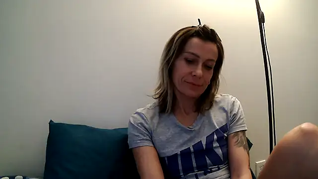 anechka1 online show from 13, 5, 2026