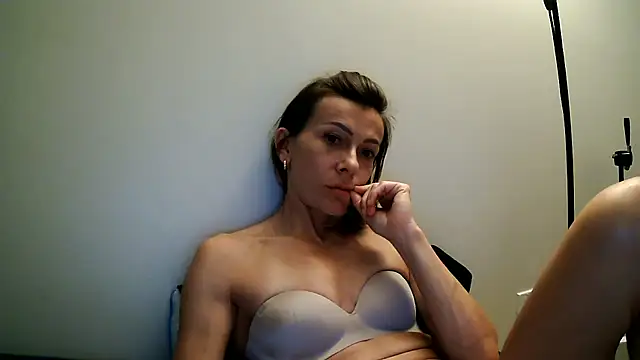 Snapshot of anechka1 chatting on 18, 7, 2026 anechka1 online show from 18, 7, 2026