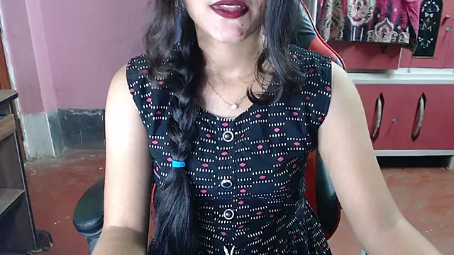 Snapshot of Angel_Alison_ chatting on 28, 10, 2025 Angel Alison online show from 28, 10, 2025