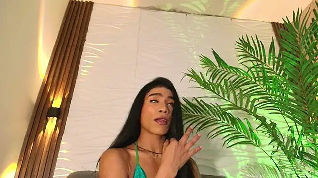 Snapshot of kimberly_Gonzalez1 chatting on 15, 11, 2025 kimberly Gonzalez1 online show from 15, 11, 2025