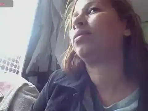 Snapshot of CaroMasha chatting on 27, 12, 2024 CaroMasha online show from 27, 12, 2024