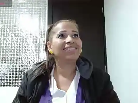 Snapshot of CaroMasha chatting on 22, 1, 2025 CaroMasha online show from 22, 1, 2025