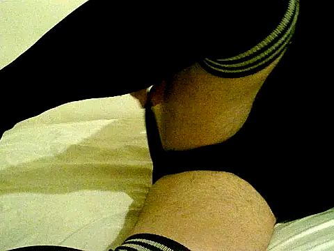 Snapshot of pollarikaaa chatting on 4, 11, 2025 pollarikaaa online show from 4, 11, 2025