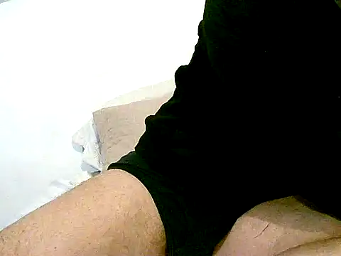 Snapshot of pollarikaaa chatting on 2, 12, 2025 pollarikaaa online show from 2, 12, 2025