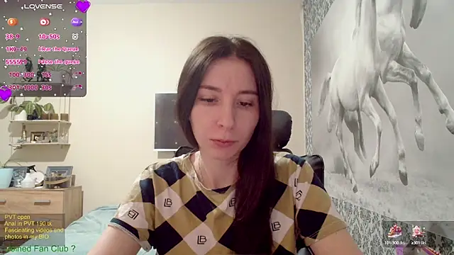 Snapshot of Wowpornoo chatting on 23, 1, 2025 Wowpornoo online show from 23, 1, 2025