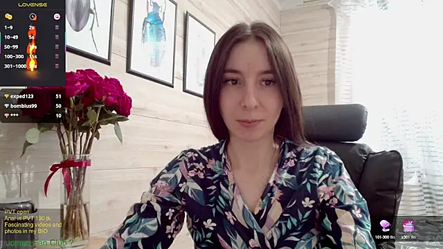 Snapshot of Wowpornoo chatting on 15, 3, 2025 Wowpornoo online show from 15, 3, 2025