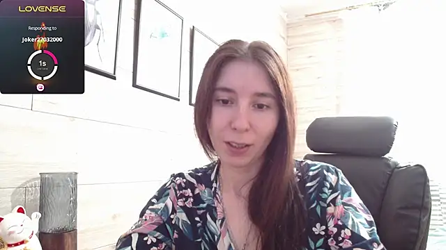 Snapshot of Wowpornoo chatting on 27, 9, 2025 Wowpornoo online show from 27, 9, 2025