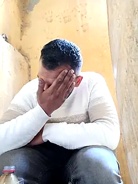 ListedLoin online show from 15, 2, 2025