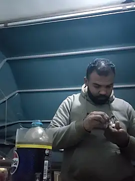 Snapshot of ListedLoin chatting on 19, 12, 2025 ListedLoin online show from 19, 12, 2025