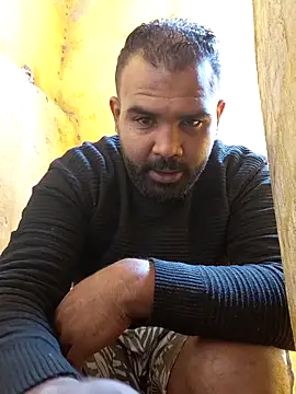 Snapshot of ListedLoin chatting on 7, 1, 2026 ListedLoin online show from 7, 1, 2026