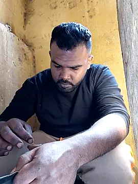 Snapshot of ListedLoin chatting on 6, 3, 2026 ListedLoin online show from 6, 3, 2026