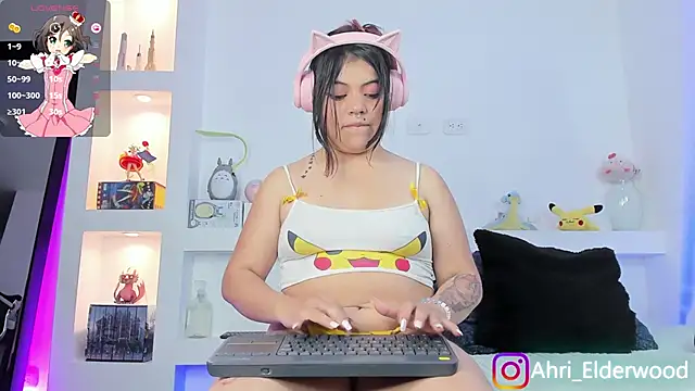 Snapshot of Ahri_Elderwood chatting on 23, 12, 2024 Ahri Elderwood online show from 23, 12, 2024