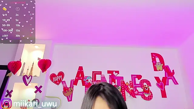 Snapshot of Ahri_Elderwood chatting on 15, 2, 2025 Ahri Elderwood online show from 15, 2, 2025