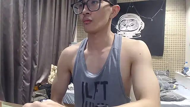 Snapshot of Stevenjt chatting on 12, 4, 2026 Stevenjt online show from 12, 4, 2026