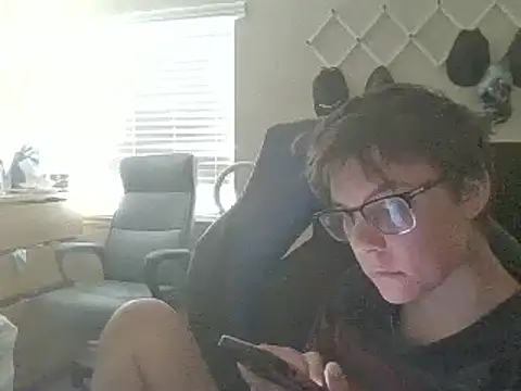 KaliSnow199623 online show from 2, 12, 2024