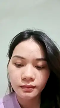 Ngoc-Trinh online show from 1, 1, 2025