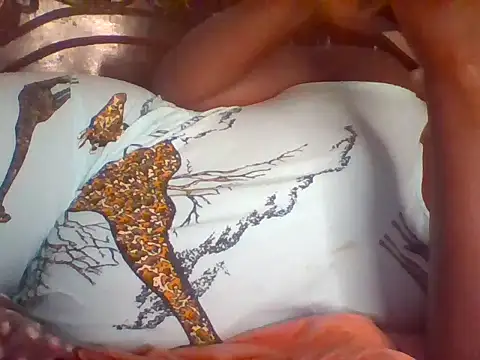 missarpie online show from 15, 12, 2025