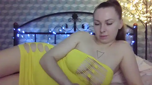 Snapshot of _Leslyy_Solo_1 chatting on 28, 1, 2025 Leslyy Solo 1 online show from 28, 1, 2025