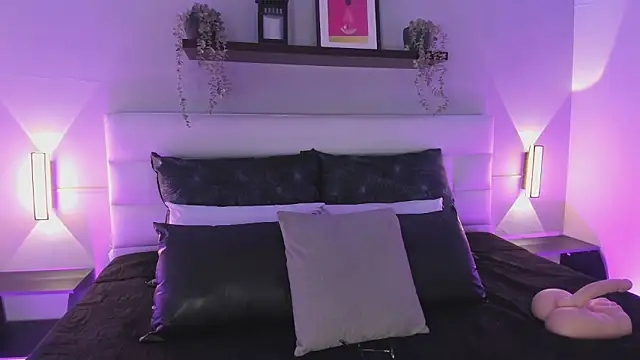 sofi bakerr online show from 30, 3, 2026