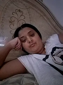 Snapshot of sarahhh1987 chatting on 26, 12, 2024 sarahhh1987 online show from 26, 12, 2024