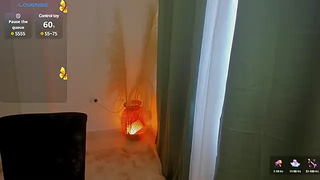 AnntoniaWood online show from 20, 2, 2025