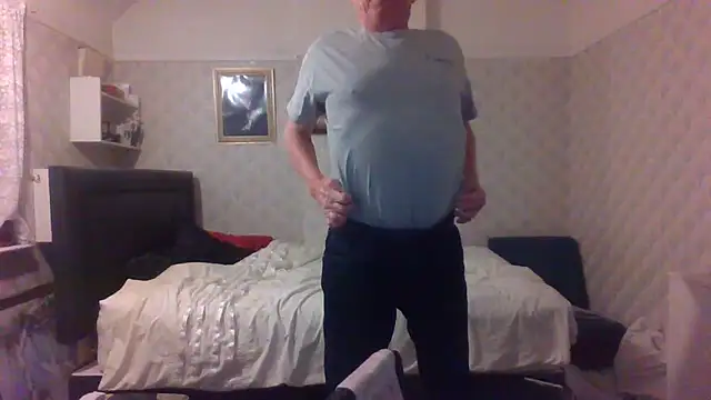 Snapshot of shaun63m chatting on 28, 3, 2026 shaun63m online show from 28, 3, 2026