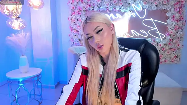 Snapshot of HannaConnor_ chatting on 11, 3, 2025 HannaConnor online show from 11, 3, 2025