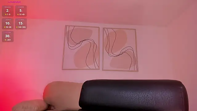 Snapshot of HannaConnor_ chatting on 27, 9, 2025 HannaConnor online show from 27, 9, 2025