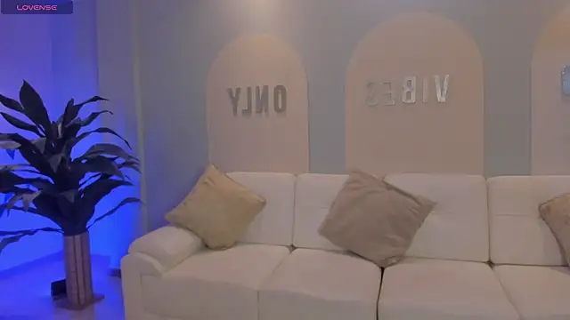 Snapshot of AliceHarper_ chatting on 12, 2, 2026 AliceHarper online show from 12, 2, 2026