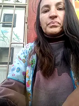 Snapshot of Divalive_28 chatting on 21, 10, 2025 Divalive 28 online show from 21, 10, 2025