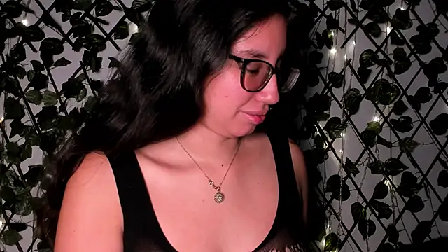 CoralineSanchez online show from 15, 11, 2025