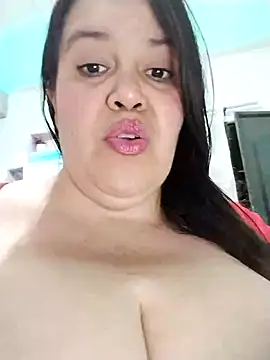 Snapshot of lunanataly chatting on 31, 12, 2024 lunanataly online show from 31, 12, 2024