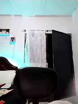 Snapshot of lunanataly chatting on 3, 1, 2025 lunanataly online show from 3, 1, 2025