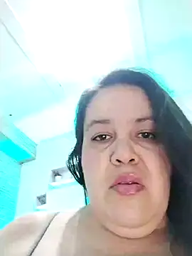 Snapshot of lunanataly chatting on 15, 1, 2025 lunanataly online show from 15, 1, 2025