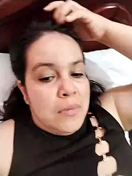 Snapshot of lunanataly chatting on 21, 1, 2025 lunanataly online show from 21, 1, 2025