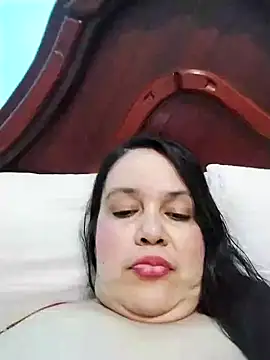 Snapshot of lunanataly chatting on 12, 2, 2025 lunanataly online show from 12, 2, 2025