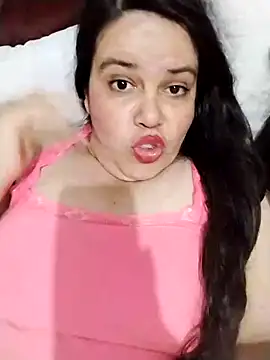 Snapshot of lunanataly chatting on 19, 2, 2025 lunanataly online show from 19, 2, 2025