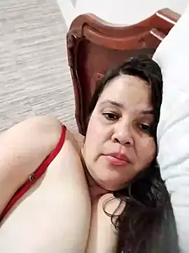 Snapshot of lunanataly chatting on 20, 2, 2025 lunanataly online show from 20, 2, 2025