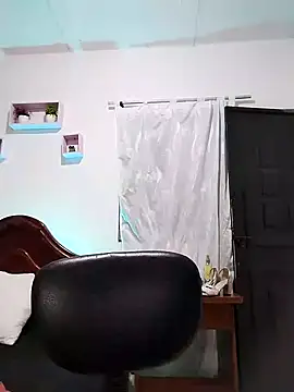 Snapshot of lunanataly chatting on 20, 9, 2025 lunanataly online show from 20, 9, 2025