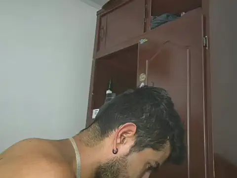 hideonbush051 online show from 6, 3, 2026