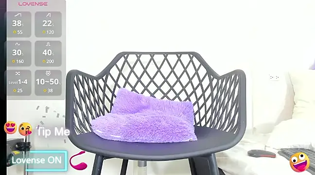 samanta-Little online show from 25, 1, 2025