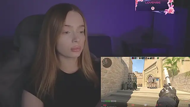 Snapshot of _MayShy_ chatting on 24, 11, 2025 MayShy online show from 24, 11, 2025