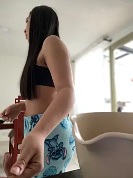 Snapshot of Salome_golvert chatting on 23, 10, 2025 Salome golvert online show from 23, 10, 2025