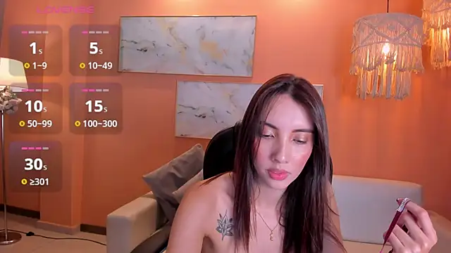 Snapshot of AnaisNin chatting on 16, 2, 2025 AnaisNin online show from 16, 2, 2025