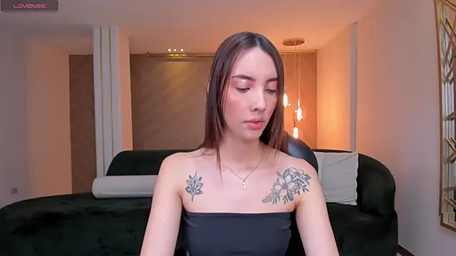 Snapshot of AnaisNin chatting on 20, 3, 2025 AnaisNin online show from 20, 3, 2025